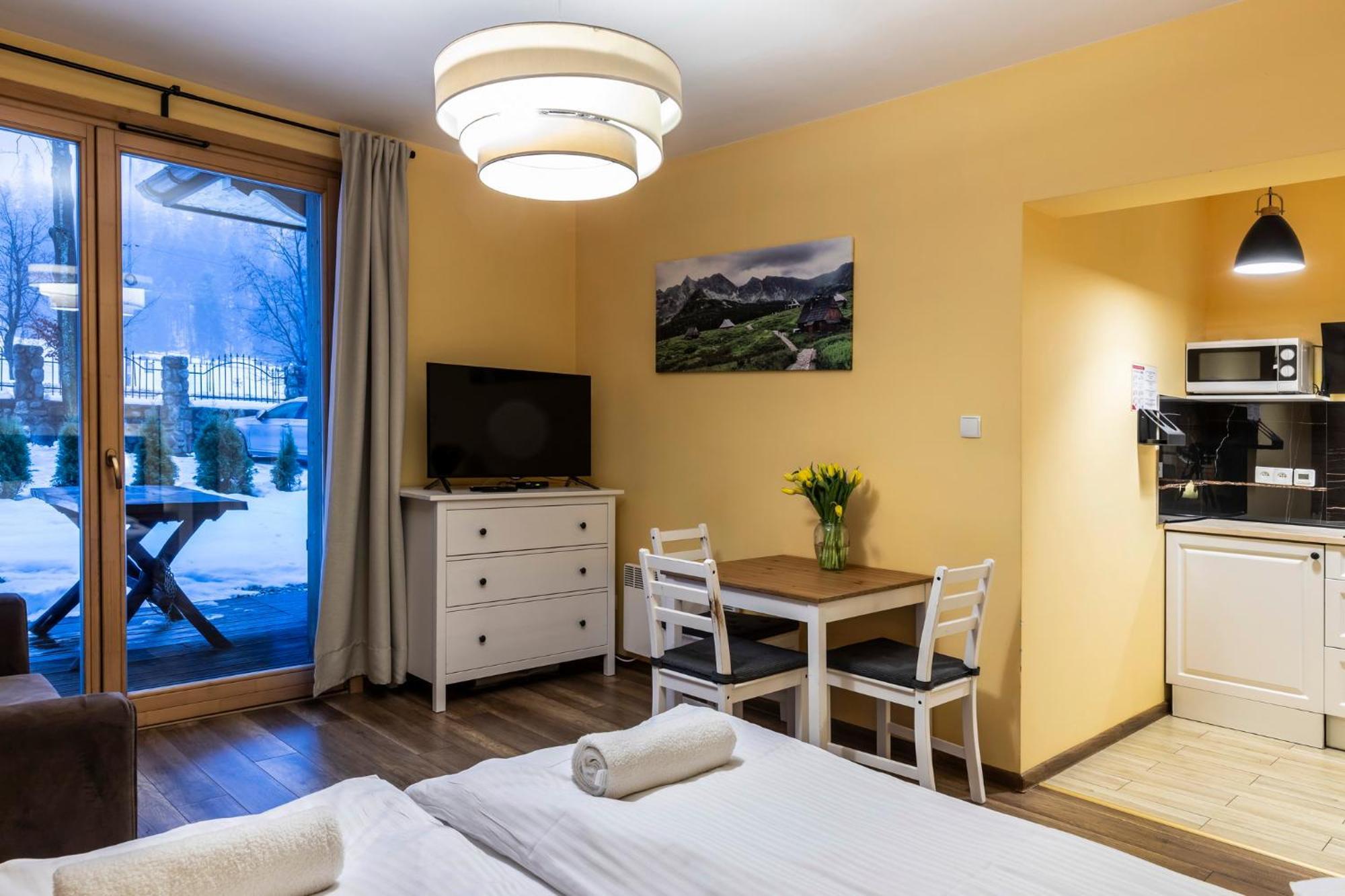 Udanypobyt Apartamenty Przy Dolinach A I B Kościelisko Exterior foto